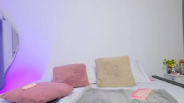 Mar 333 online show from February 14, 12:09 am