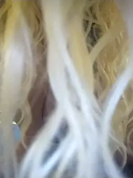 Impression222 online show from March 21, 4:40 pm