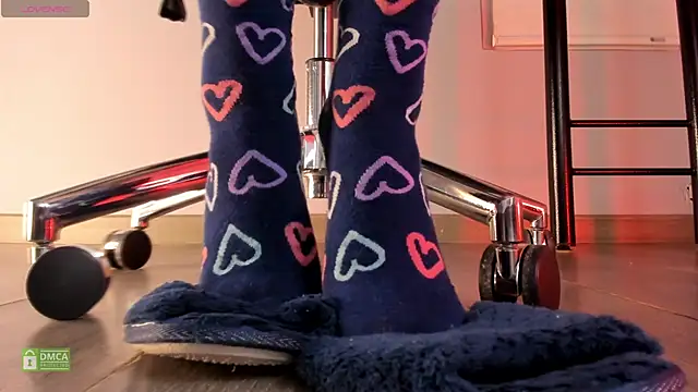 ammeliaa  online show from October 28, 5:00 am