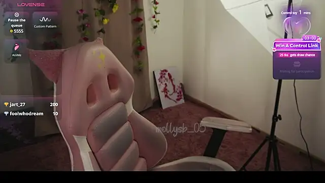 molly russell online show from February 18, 8:47 pm