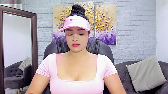 Paula Desousa online show from December 22, 7:33 pm