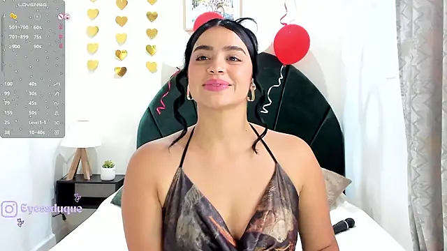 Paula Desousa online show from February 14, 7:21 pm