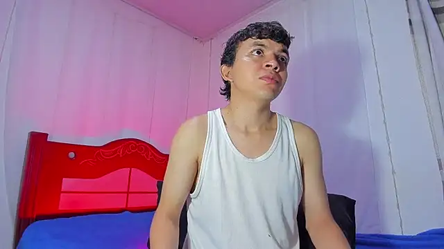 Snapshot of Lucaas_King chatting on September 30, 8:03 pm Lucaas King online show from September 30, 8:03 pm