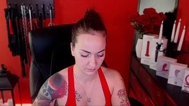  Jane Warren  online show from February 19, 3:05 pm