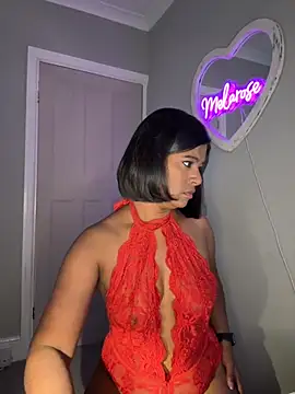 Snapshot of RoseMelanie chatting on September 30, 6:29 am RoseMelanie online show from September 30, 6:29 am