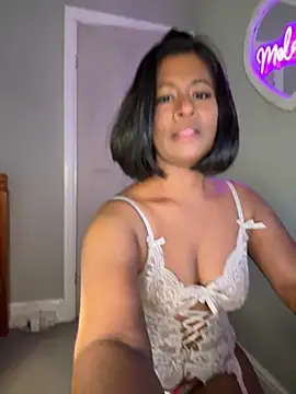 Snapshot of RoseMelanie chatting on October 11, 7:07 am RoseMelanie online show from October 11, 7:07 am