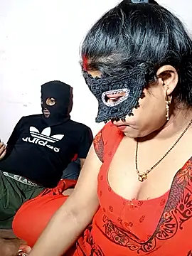 Snapshot of Something_61 chatting on March 15, 5:26 pm Something 61 online show from March 15, 5:26 pm