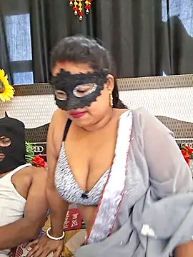 Something 61 online show from April 26, 3:48 am