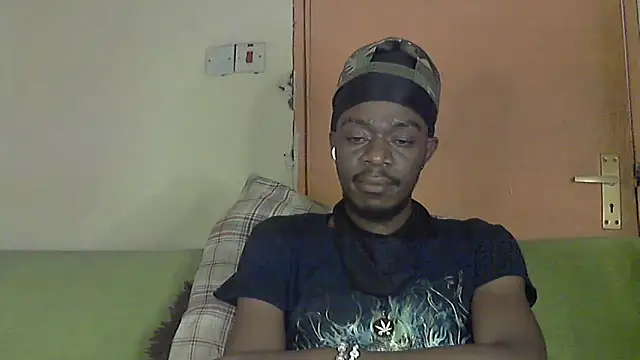 Snapshot of BIGDICKMULLAH chatting on October 7, 6:27 pm BIGDICKMULLAH online show from October 7, 6:27 pm