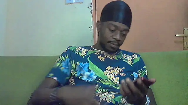 Snapshot of BIGDICKMULLAH chatting on October 16, 7:48 pm BIGDICKMULLAH online show from October 16, 7:48 pm