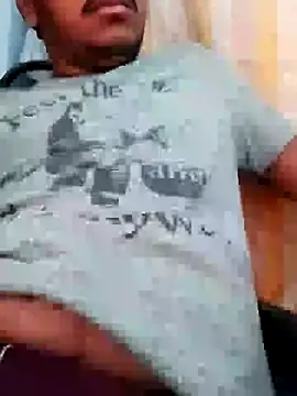 Snapshot of mrshine chatting on December 27, 6:14 am mrshine online show from December 27, 6:14 am