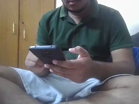 Snapshot of mrshine chatting on September 29, 3:33 am mrshine online show from September 29, 3:33 am