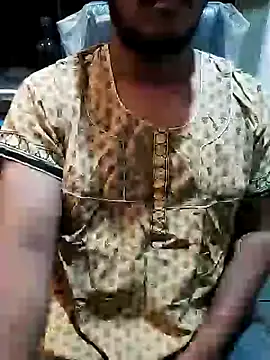 Snapshot of mrshine chatting on October 24, 4:47 pm mrshine online show from October 24, 4:47 pm