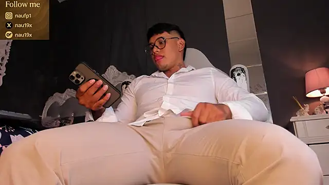 nau fonseca1 online show from November 6, 11:44 am