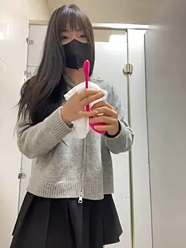 Asia-Lynn online show from December 9, 1:13 pm