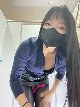 Asia-Lynn online show from January 22, 1:42 pm