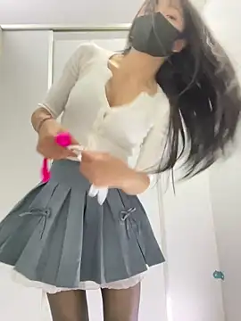Asia-Lynn online show from May 10, 1:27 pm