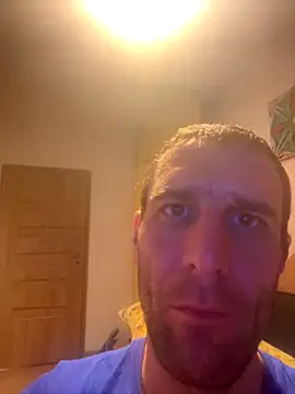 matejk online show from October 4, 8:40 pm