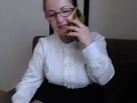 Alma44 online show from November 19, 8:47 am