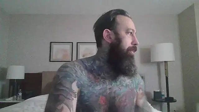 Snapshot of StevenRiseNYC chatting on October 25, 1:18 pm StevenRiseNYC online show from October 25, 1:18 pm