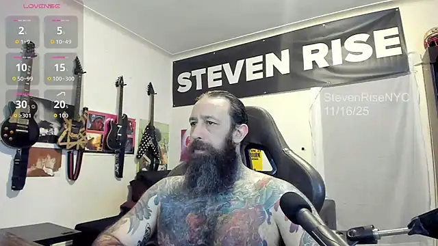 Snapshot of StevenRiseNYC chatting on November 16, 10:59 pm StevenRiseNYC online show from November 16, 10:59 pm