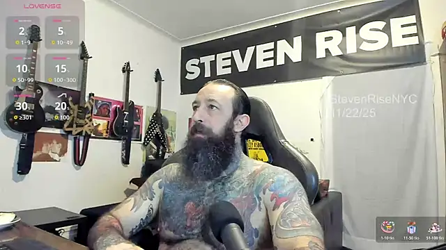 Snapshot of StevenRiseNYC chatting on November 22, 10:31 pm StevenRiseNYC online show from November 22, 10:31 pm