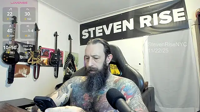 Snapshot of StevenRiseNYC chatting on November 23, 11:54 am StevenRiseNYC online show from November 23, 11:54 am