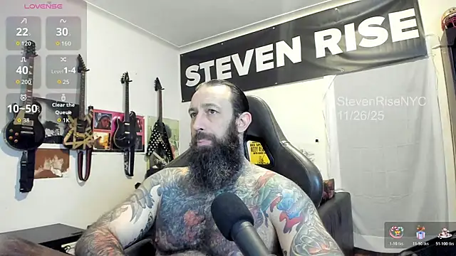 Snapshot of StevenRiseNYC chatting on November 27, 4:47 am StevenRiseNYC online show from November 27, 4:47 am