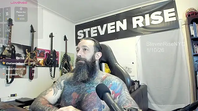 Snapshot of StevenRiseNYC chatting on January 11, 2:38 am StevenRiseNYC online show from January 11, 2:38 am