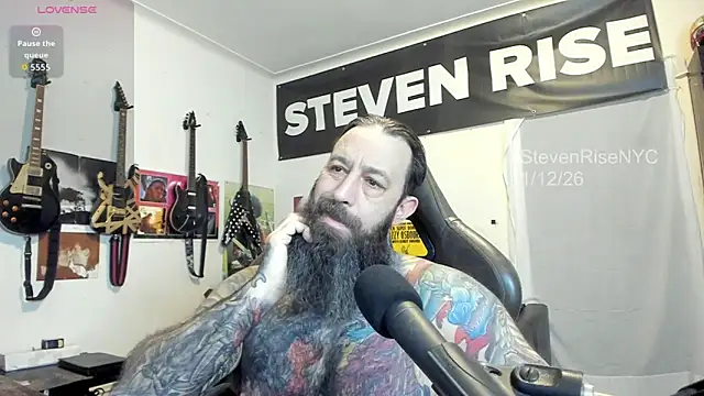 Snapshot of StevenRiseNYC chatting on January 12, 12:10 pm StevenRiseNYC online show from January 12, 12:10 pm