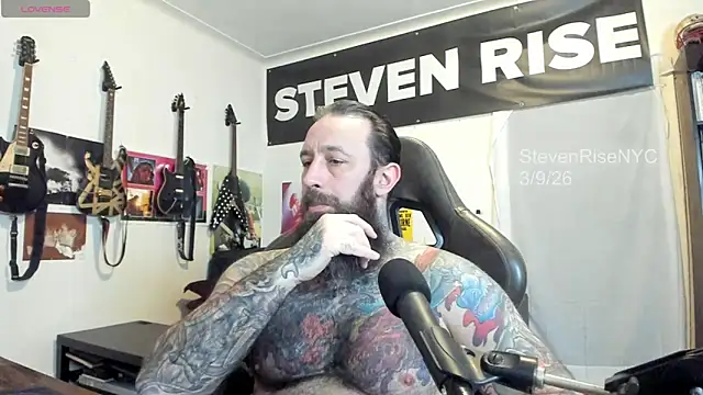 Snapshot of StevenRiseNYC chatting on March 9, 12:20 pm StevenRiseNYC online show from March 9, 12:20 pm