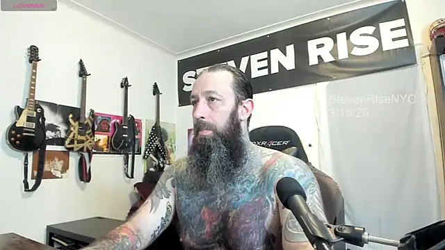 Snapshot of StevenRiseNYC chatting on March 15, 2:34 pm StevenRiseNYC online show from March 15, 2:34 pm