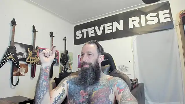 Snapshot of StevenRiseNYC chatting on May 2, 11:26 am StevenRiseNYC online show from May 2, 11:26 am