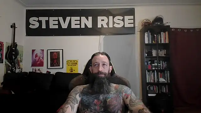 Snapshot of StevenRiseNYC chatting on May 9, 12:10 pm StevenRiseNYC online show from May 9, 12:10 pm
