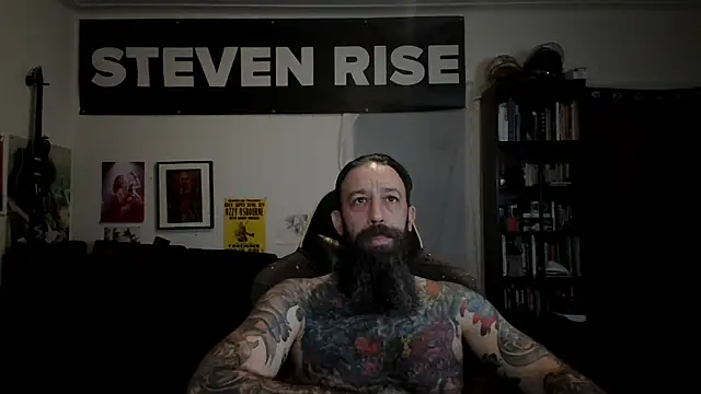 Snapshot of StevenRiseNYC chatting on May 16, 10:36 am StevenRiseNYC online show from May 16, 10:36 am
