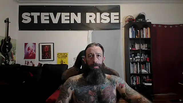 Snapshot of StevenRiseNYC chatting on May 21, 12:56 pm StevenRiseNYC online show from May 21, 12:56 pm