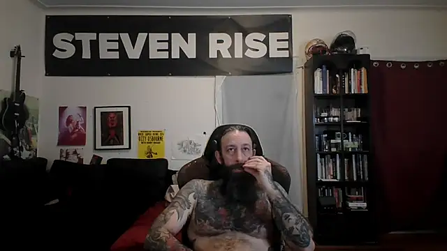 Snapshot of StevenRiseNYC chatting on June 10, 12:37 pm StevenRiseNYC online show from June 10, 12:37 pm