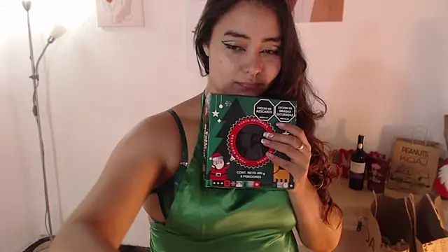  Kim  M online show from December 24, 12:44 pm