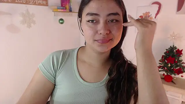  Kim  M online show from January 6, 12:24 pm