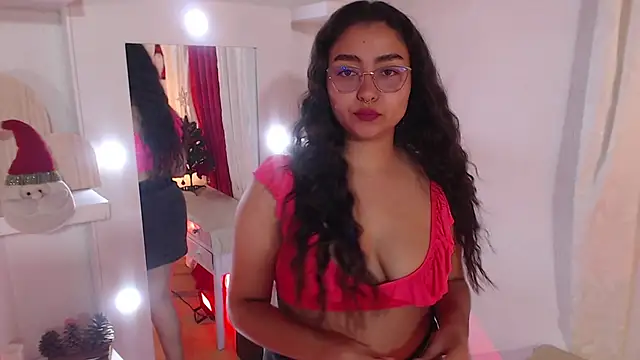  Kim  M online show from December 22, 11:18 am