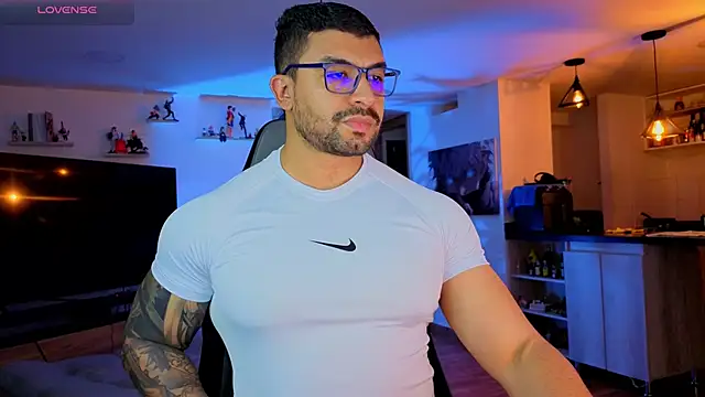 Michael Diamond online show from September 18, 2:35 am