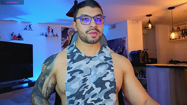 Michael Diamond online show from September 23, 2:14 am