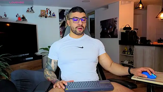 Michael Diamond online show from December 23, 2:09 am