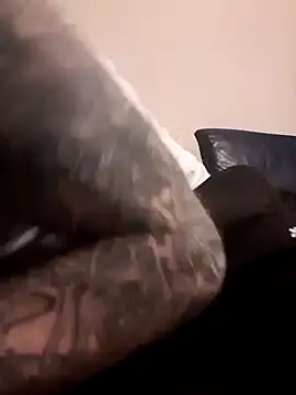 Snapshot of PIercingBoy38 chatting on January 22, 5:38 pm PIercingBoy38 online show from January 22, 5:38 pm