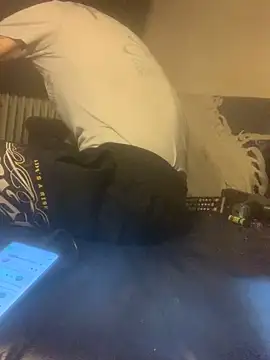 Snapshot of PIercingBoy38 chatting on February 17, 6:48 pm PIercingBoy38 online show from February 17, 6:48 pm