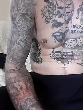 Snapshot of PIercingBoy38 chatting on March 7, 1:40 pm PIercingBoy38 online show from March 7, 1:40 pm