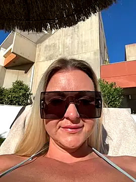 Bella-Tight online show from December 22, 10:34 am