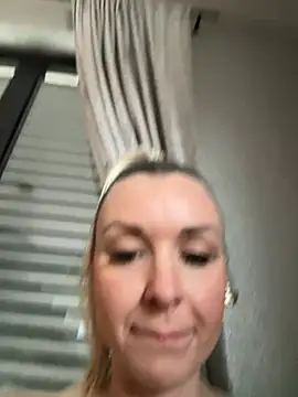 Bella-Tight online show from March 26, 7:14 am