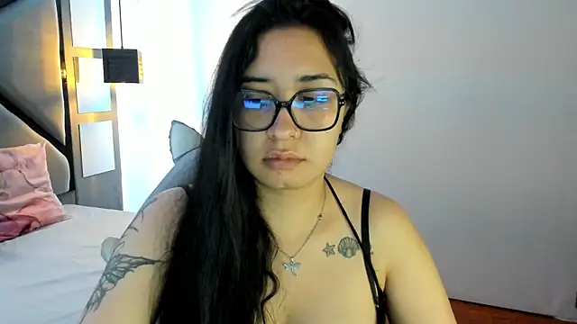 sayumi dirty online show from February 5, 8:14 pm