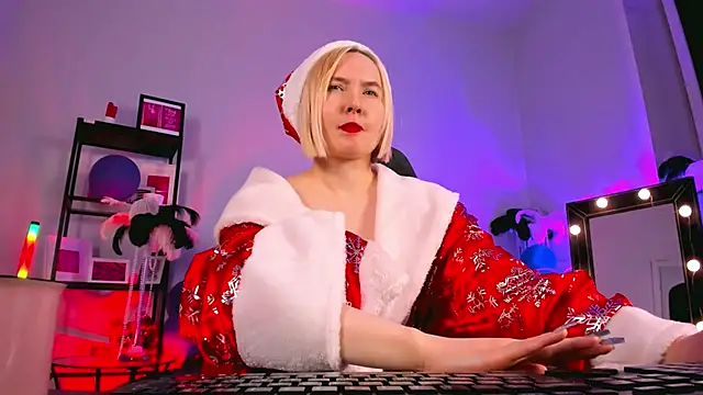 ReiYosimoto online show from December 27, 5:59 pm